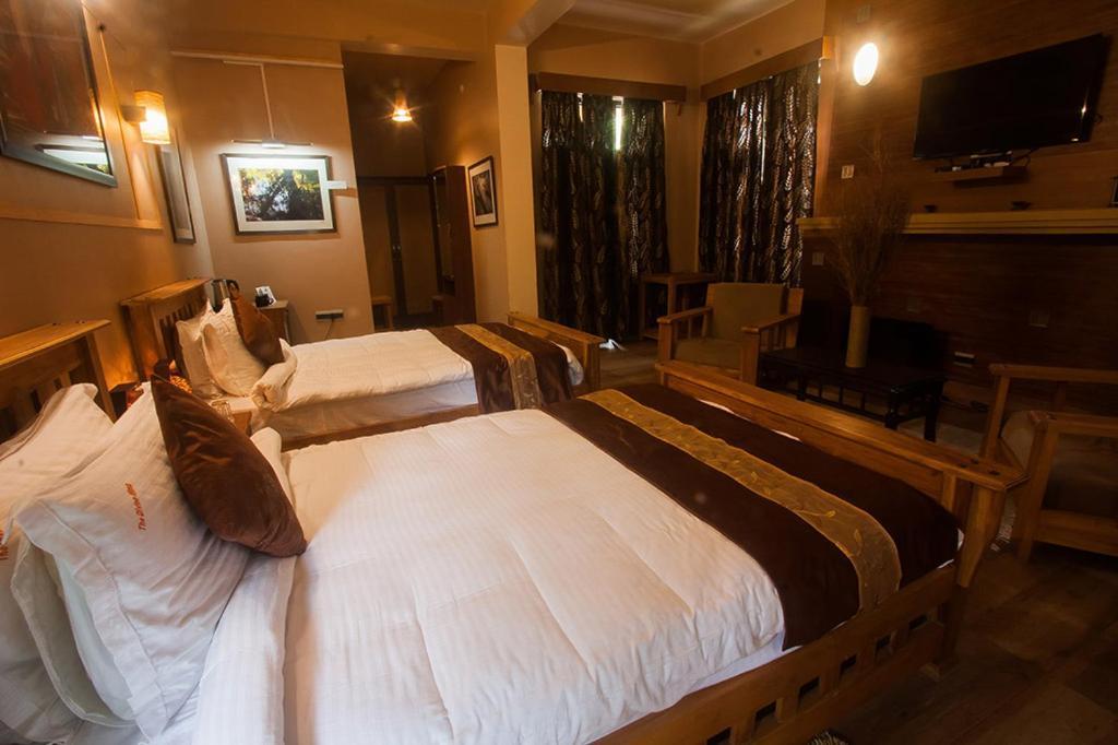 The Divine Hima Hotell Dharamshala Eksteriør bilde